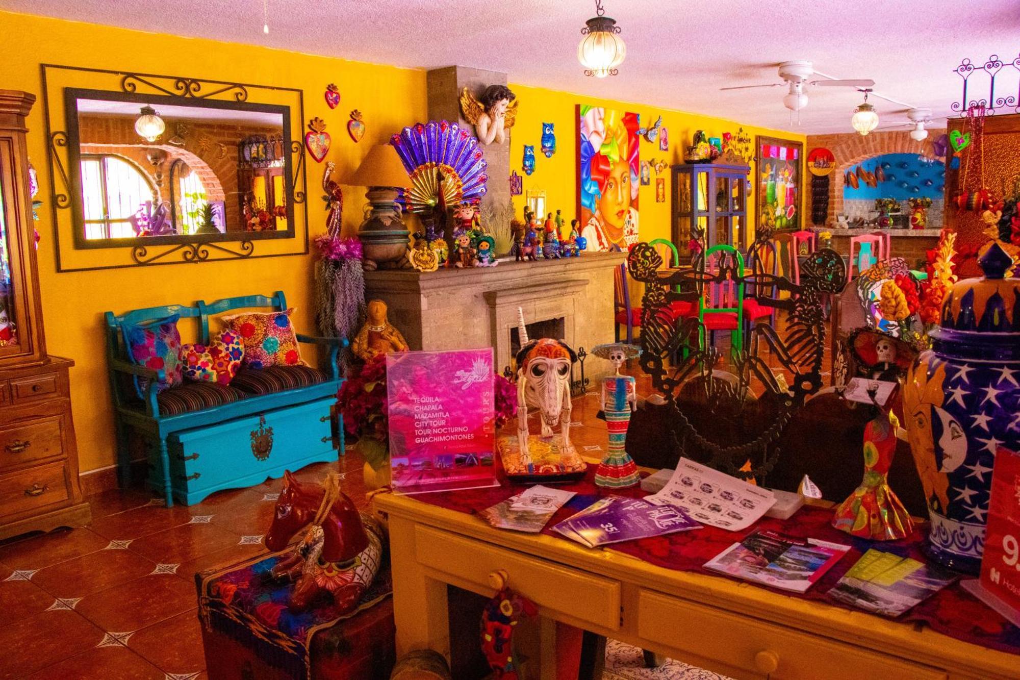 Posada Las Margaritas Tlaquepaque Exterior foto